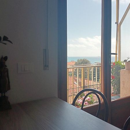 Appartamento A 50 Mt Dal Mare Розіньяно-Солвей Екстер'єр фото