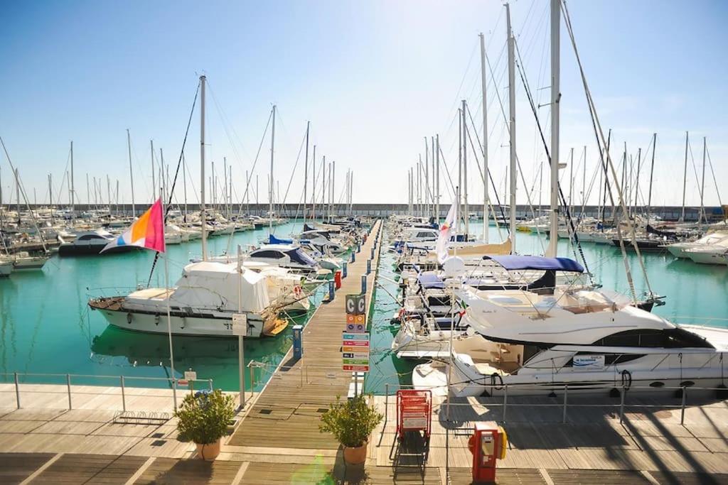 Appartamento A 50 Mt Dal Mare Розіньяно-Солвей Екстер'єр фото
